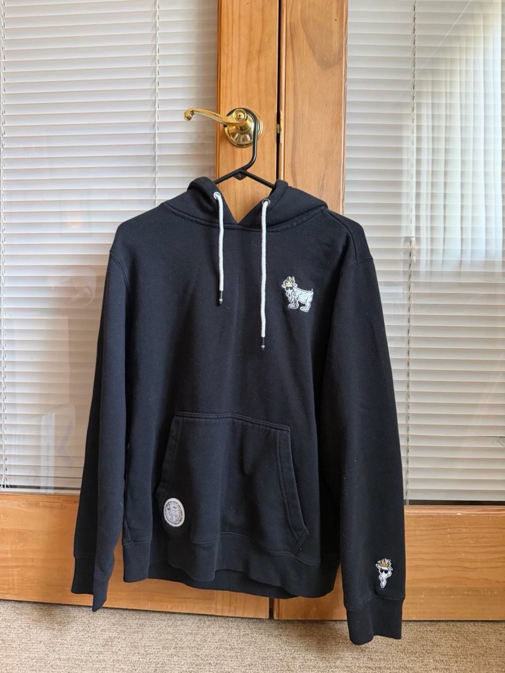 GOAT USA Men's Black Pullover Hoodie